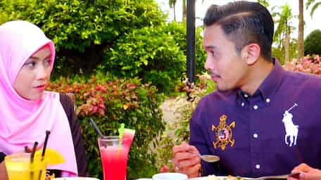 Hati Perempuan Episode 21