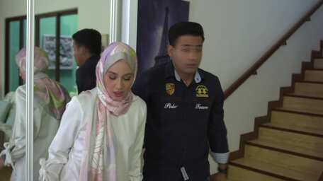 Watch Menanti Februari Episode 9 With Subtitles Viu Jordan