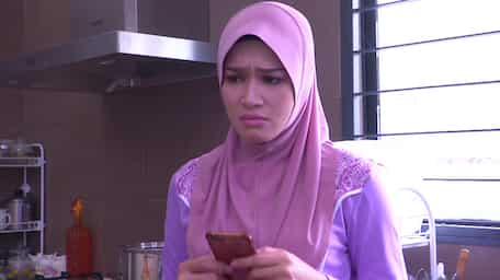 Sayangku Kapten Mukhriz Full Episode Gosip