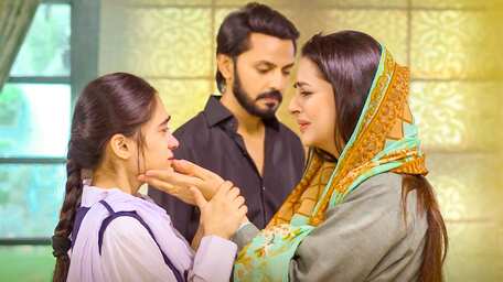 Stream And Watch Full Drama Tv Series Munafiq Ep 26 Online With Subtitles Viu Malaysia Originals Select category aangan aatish ab dekh khuda kia karta hai aik aur munafiq alif anaa articles aulaad baandi baba jani babban khala ki betiyan balaa band khirkiyan bandhan bandhay ek dour se. stream and watch full drama tv series munafiq ep 26 online with subtitles viu malaysia originals