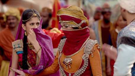 Stream And Watch Full History Tv Series Razia Sultan Episode 1 Online With Subtitles Viu Myanmar Watch webisodes, clips, previews and more of razia sultan in hd only on zee5. stream and watch full history tv series razia sultan episode 1 online with subtitles viu myanmar