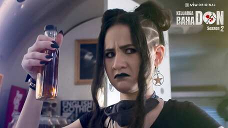 Stream And Watch Full Comedy Tv Series Keluarga Baha Don Season 2 Episode 2 Online With Subtitles Viu Malaysia Originals